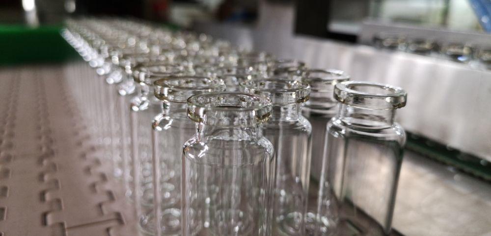 钠钙玻璃_钠钙玻璃是什么材质_钙钠玻璃杯能装开水吗