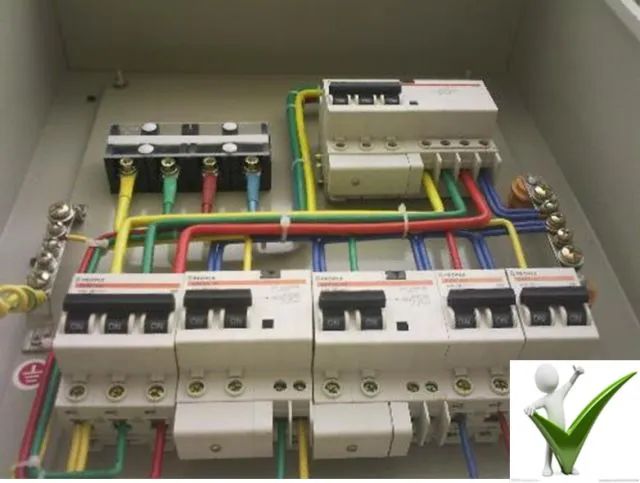 电阻箱连接_电阻箱接线实物图_电阻箱怎么接线