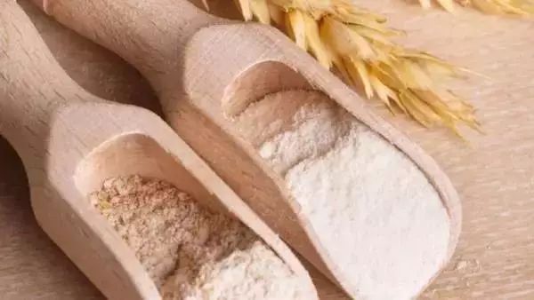 面包粉是高筋面粉吗_面包粉是高粉还是低粉_面包粉是高筋的还是低筋的